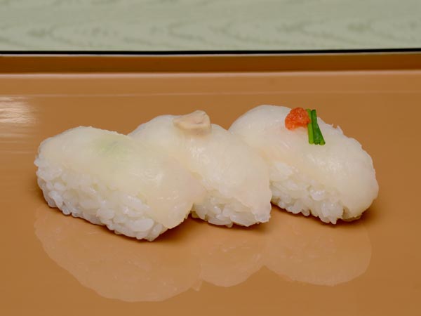 オニオコゼの寿司